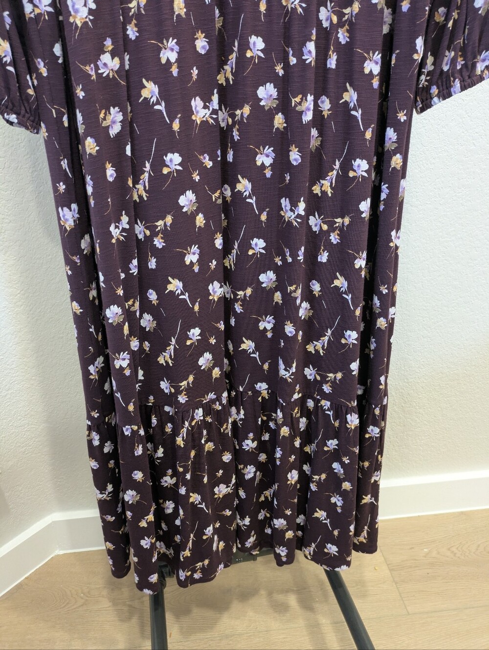 J. Jill Tiered Flounced Hem Floral Midi Dress 3X Floral Smocked Bodice V Neck - Picture 4 of 12